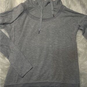 YOGALICIOUS Heather Gray Hooded Fitness Sweatshirt. Curtain Style Back. Size S